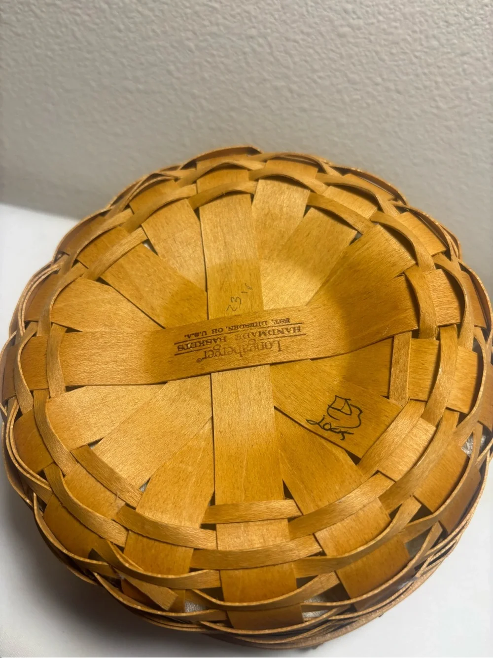 Longaberger Brown Wood Basket with Floral Cream‎ Liner. Button basket